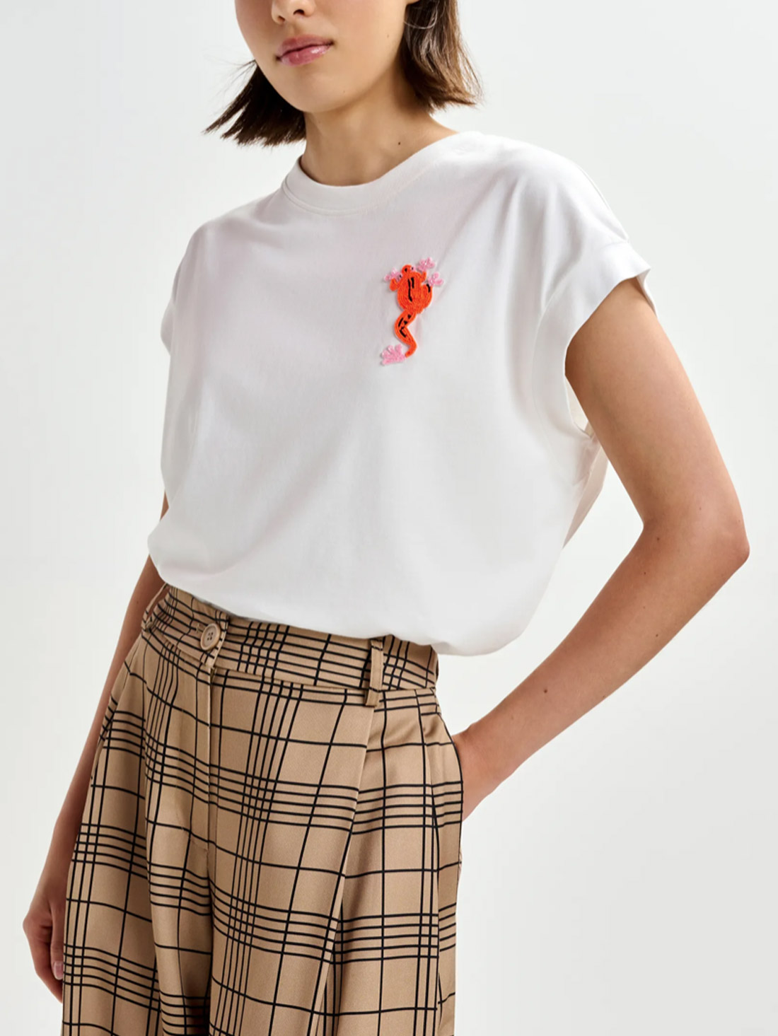 ESSENTIEL ANTWERP JUNGALA EMBROIDERED T-SHIRT